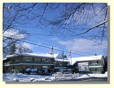 Town & Country Motor Motel 2*