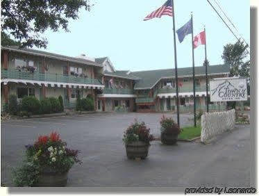 Town & Country Motor Motel
